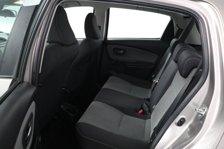 Toyota Yaris - 1.5 Hybrid Lease 17