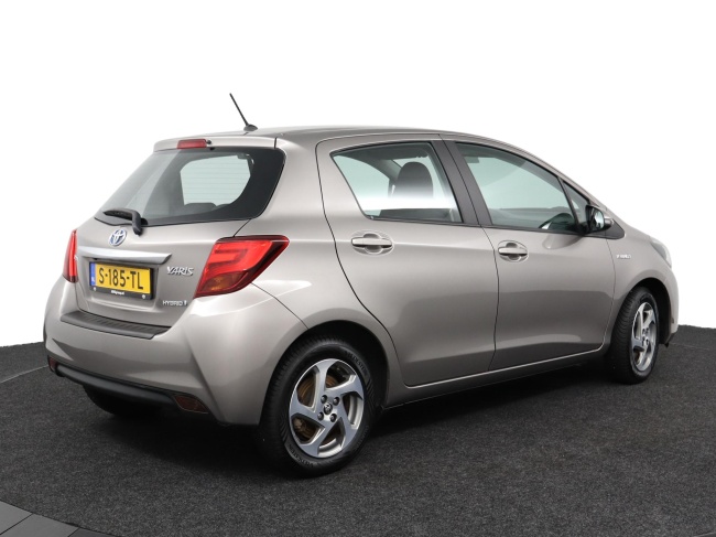 Toyota Yaris - 1.5 Hybrid Lease