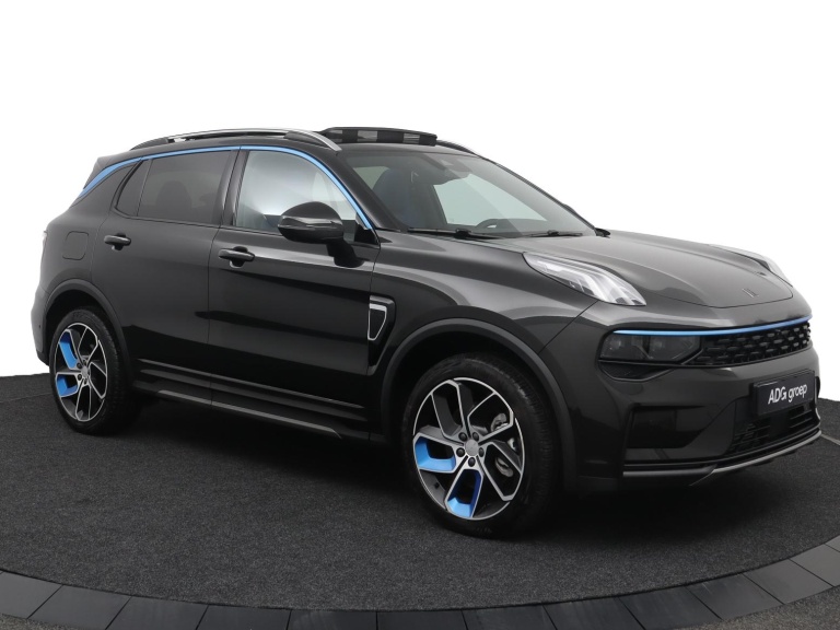 Lynk & Co 01 - 1.5 More 11