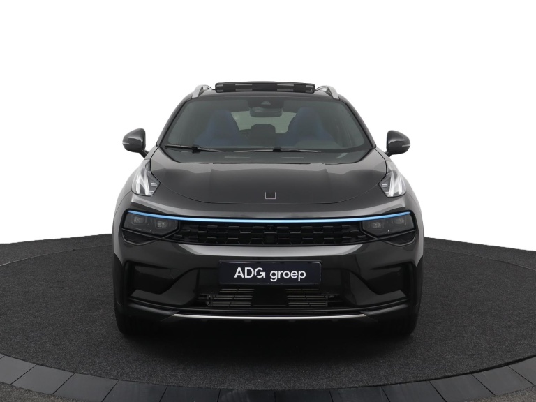 Lynk & Co 01 - 1.5 More 12