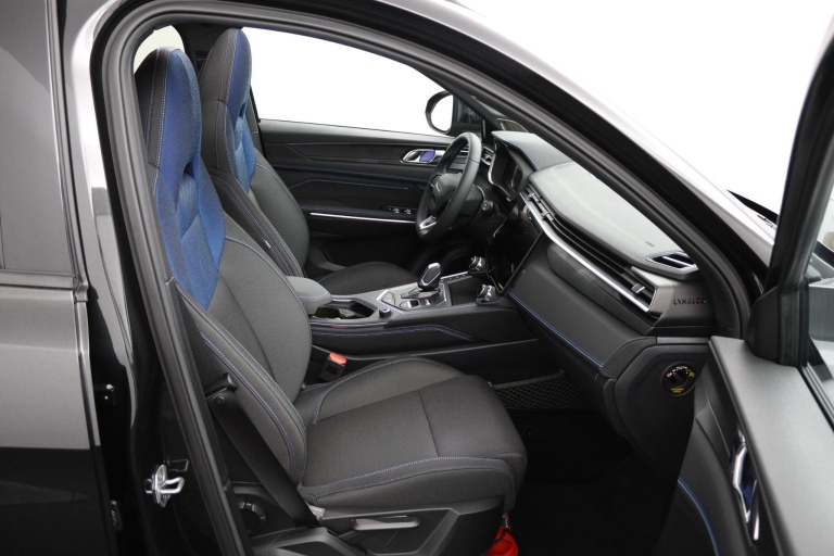 Lynk & Co 01 - 1.5 More 17