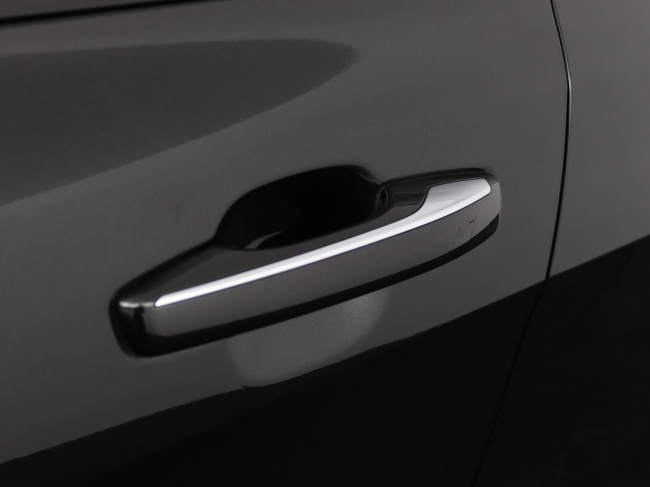 Lynk & Co 01 - 1.5 More