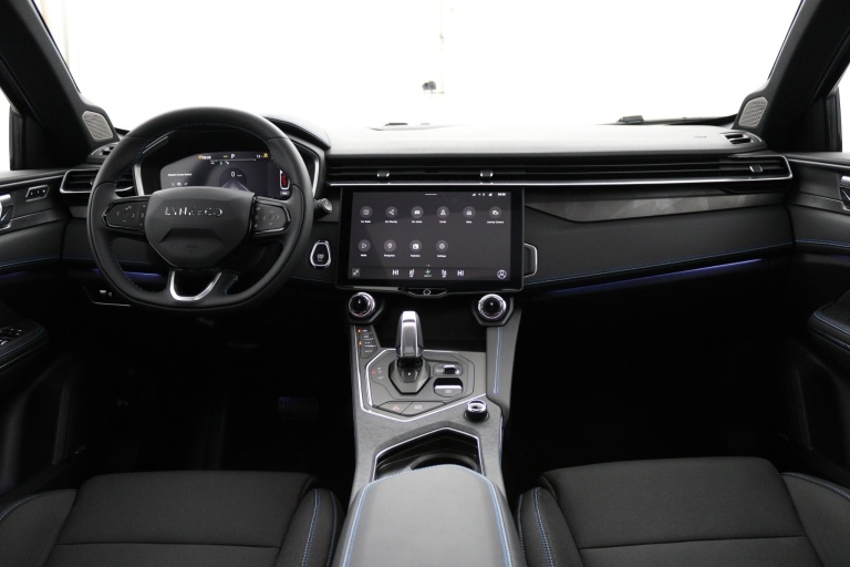 Lynk & Co 01 - 1.5 More 4