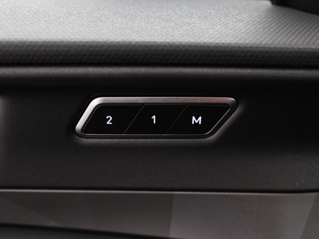 Lynk & Co 01 - 1.5 More