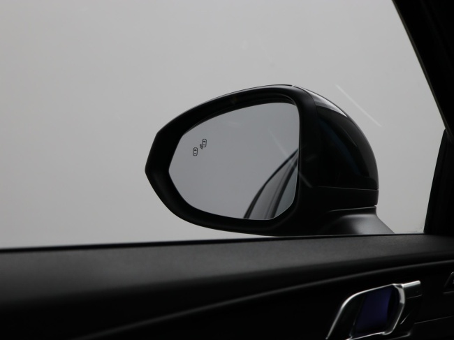 Lynk & Co 01 - 1.5 More