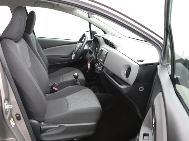 Toyota Yaris - 1.3 VVT-i Aspiration