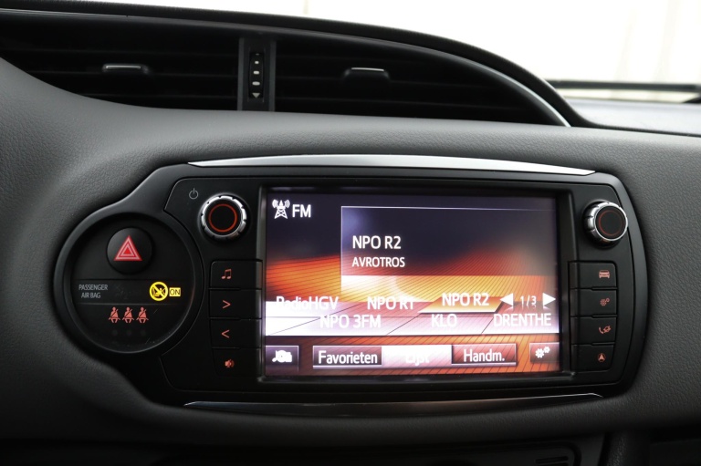 Toyota Yaris - 1.3 VVT-i Aspiration 15