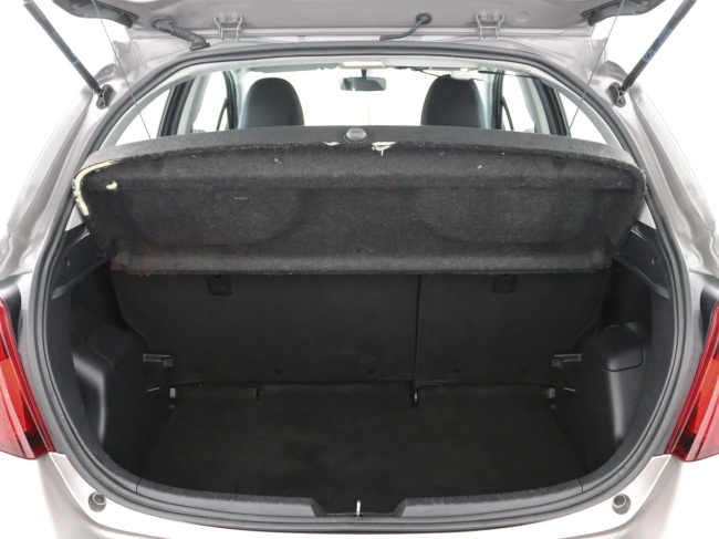 Toyota Yaris - 1.3 VVT-i Aspiration