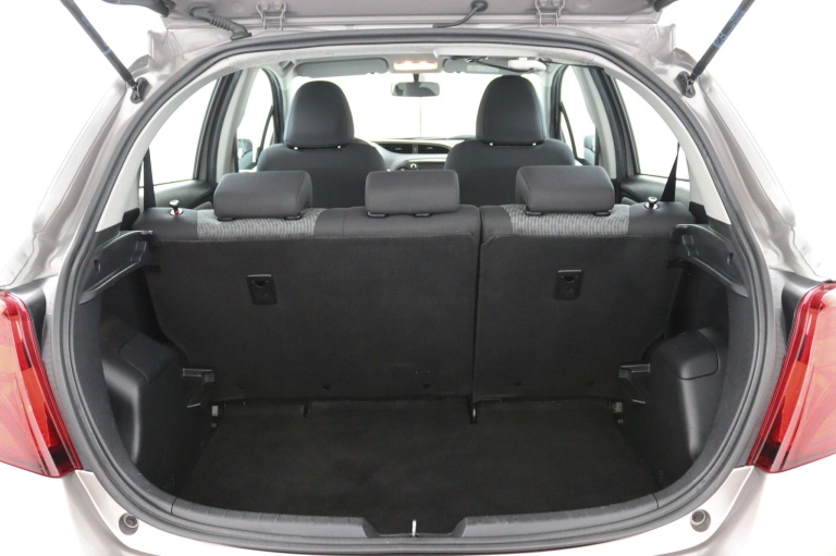 Toyota Yaris - 1.3 VVT-i Aspiration 25