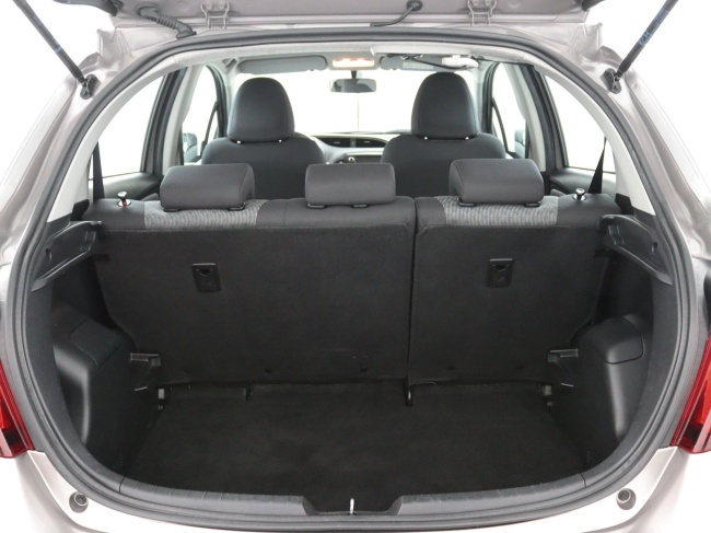 Toyota Yaris - 1.3 VVT-i Aspiration
