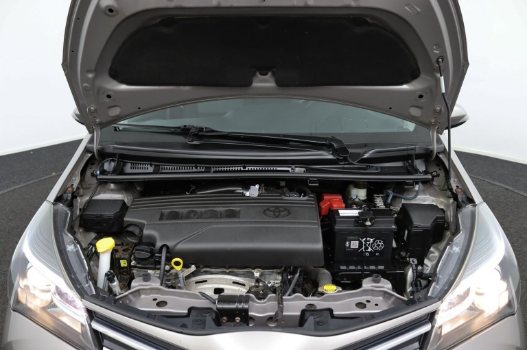 Toyota Yaris - 1.3 VVT-i Aspiration 31