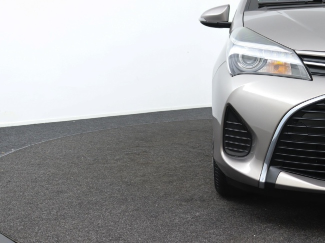 Toyota Yaris - 1.3 VVT-i Aspiration