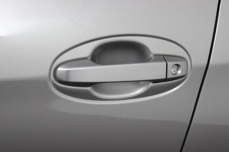 Toyota Yaris - 1.3 VVT-i Aspiration 34