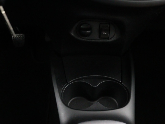 Toyota Yaris - 1.3 VVT-i Aspiration