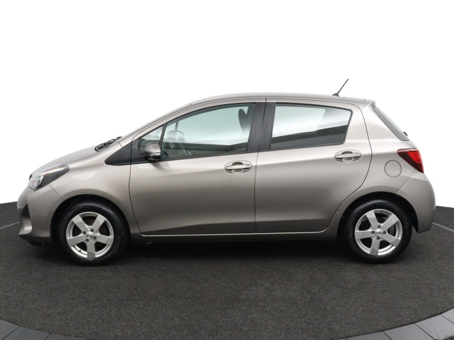 Toyota Yaris - 1.3 VVT-i Aspiration