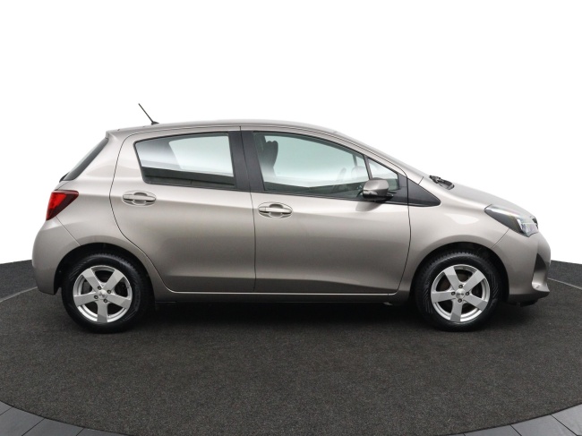 Toyota Yaris - 1.3 VVT-i Aspiration