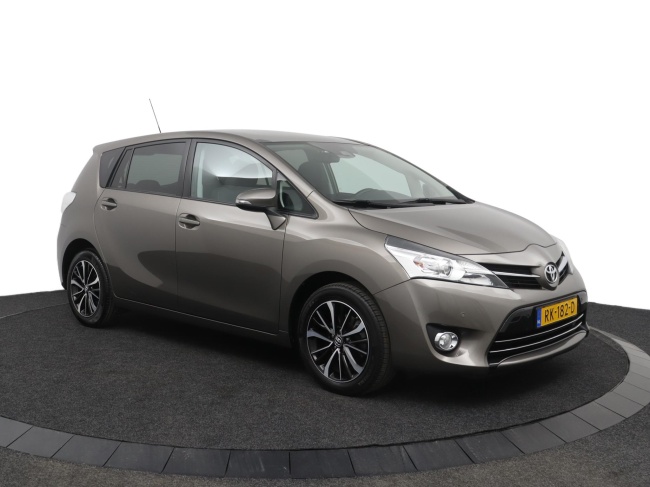 Toyota Verso - 1.8 VVT-i SkyView Edition