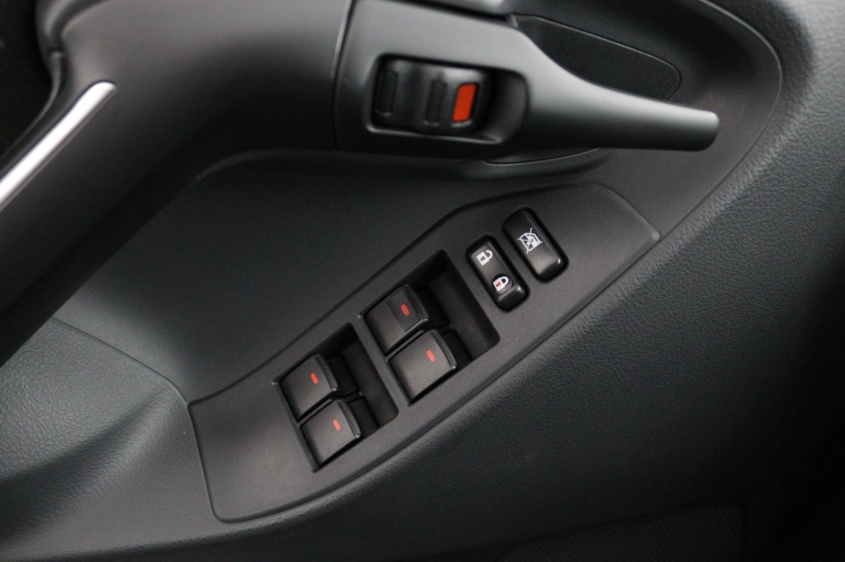 Toyota Verso - 1.8 VVT-i SkyView Edition 29