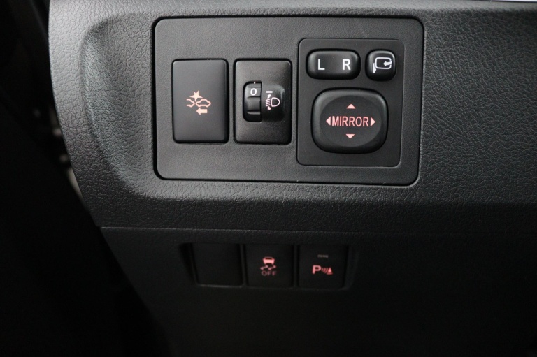 Toyota Verso - 1.8 VVT-i SkyView Edition 30