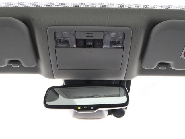 Toyota Verso - 1.8 VVT-i SkyView Edition