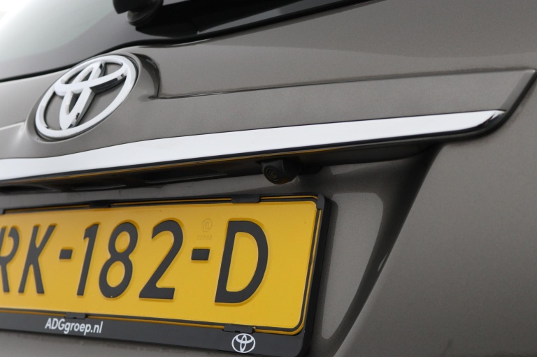 Toyota Verso - 1.8 VVT-i SkyView Edition 38