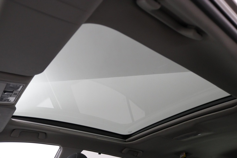 Toyota Verso - 1.8 VVT-i SkyView Edition 46