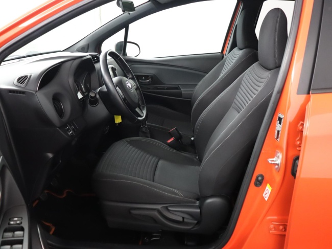 Toyota Yaris - 1.3 VVT-i Orange Sport