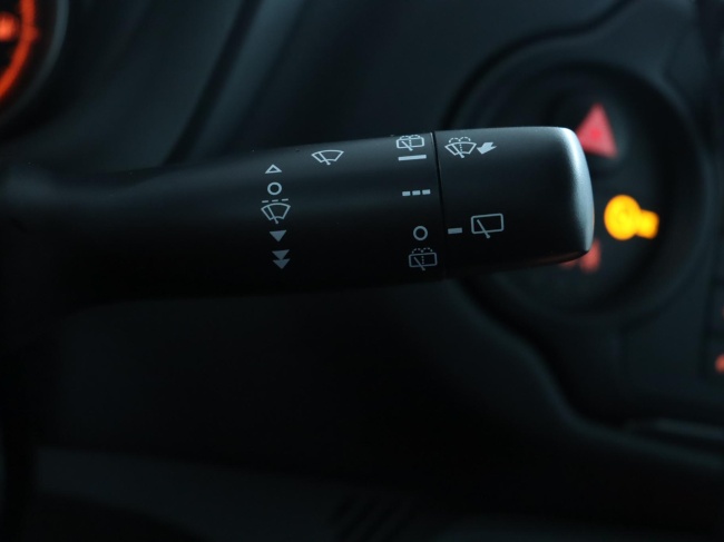 Toyota Yaris - 1.3 VVT-i Orange Sport