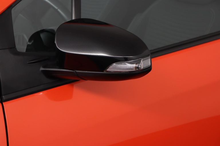 Toyota Yaris - 1.3 VVT-i Orange Sport 37