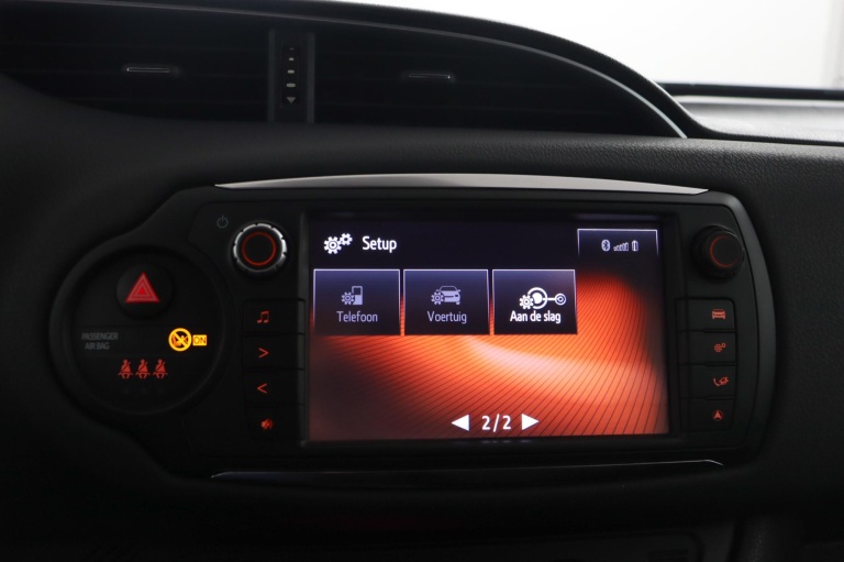 Toyota Yaris - 1.3 VVT-i Orange Sport 44