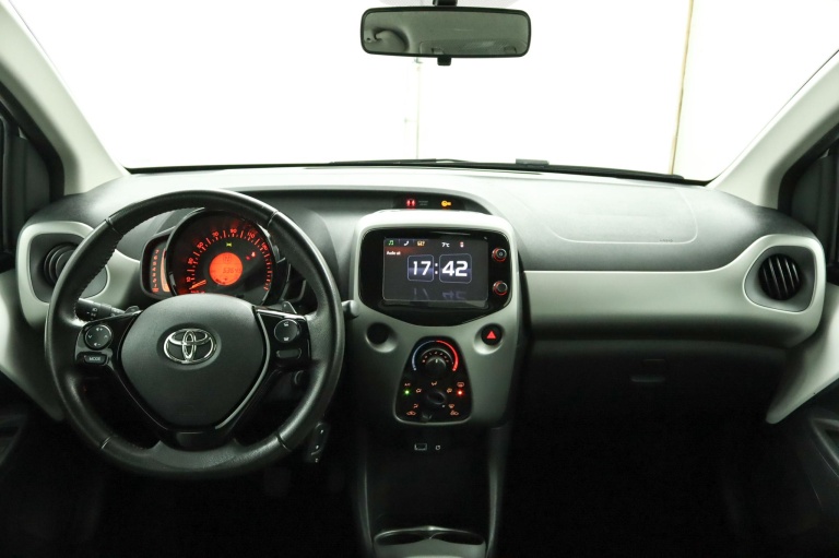 Toyota Aygo - 1.0 VVT-i x-cite 58