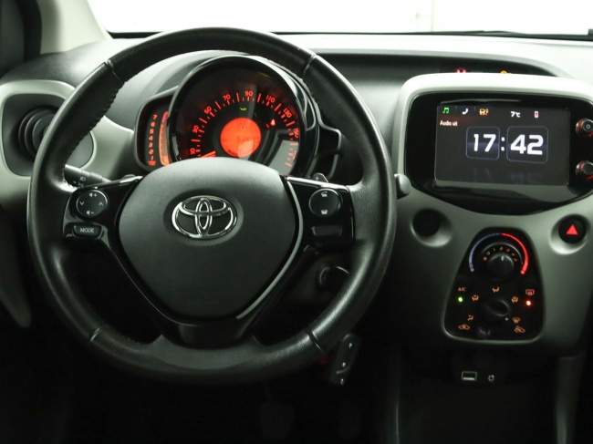 Toyota Aygo - 1.0 VVT-i x-cite