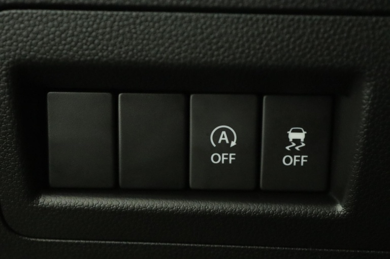 Suzuki Ignis - 1.2 Smart Hybrid Style 30