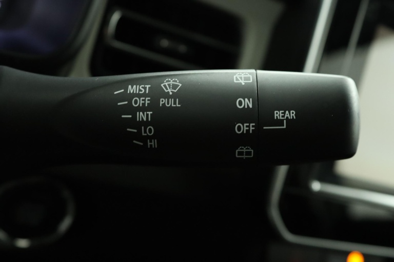 Suzuki Ignis - 1.2 Smart Hybrid Style 31