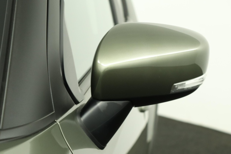 Suzuki Ignis - 1.2 Smart Hybrid Style 37