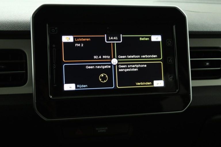 Suzuki Ignis - 1.2 Smart Hybrid Style 58