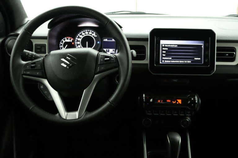 Suzuki Ignis - 1.2 Smart Hybrid Style 66