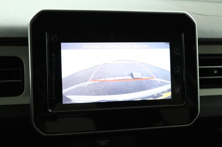 Suzuki Ignis - 1.2 Smart Hybrid Style 9