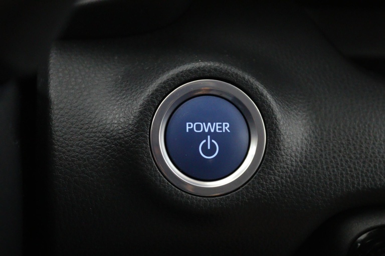 Toyota Yaris - 1.5 Hybrid Dynamic 19