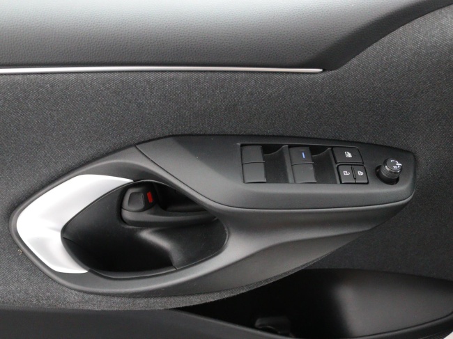 Toyota Yaris - 1.5 Hybrid Dynamic