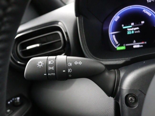 Toyota Yaris - 1.5 Hybrid 130 Executive