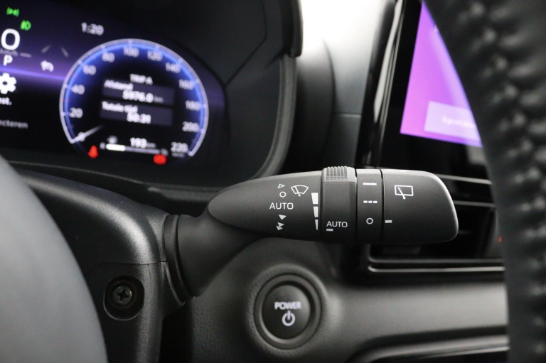 Toyota Yaris - 1.5 Hybrid 130 Executive 22