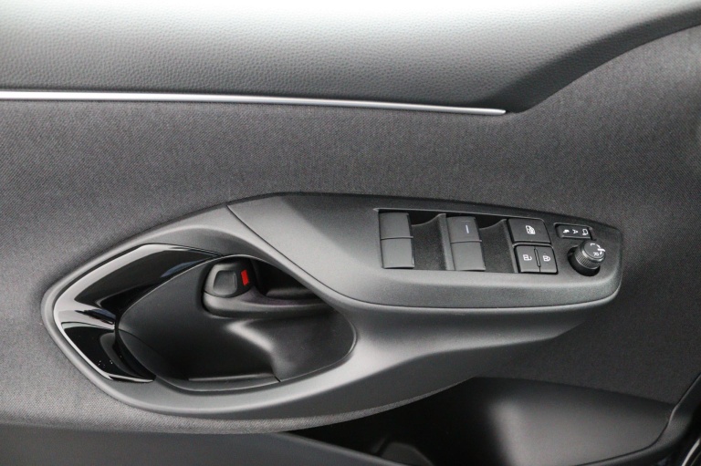 Toyota Yaris - 1.5 Hybrid 130 Executive 29