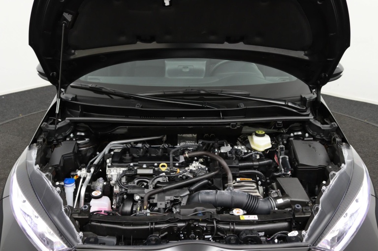 Toyota Yaris - 1.5 Hybrid 130 Executive 32