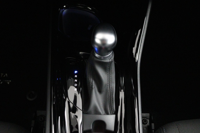 Toyota C-HR - 1.8 Hybrid First Edition 27
