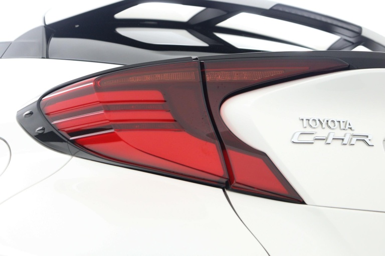 Toyota C-HR - 1.8 Hybrid First Edition 36