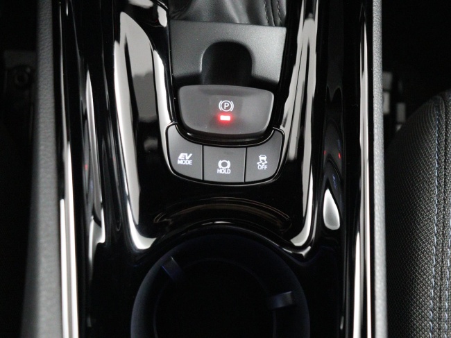 Toyota C-HR - 1.8 Hybrid First Edition