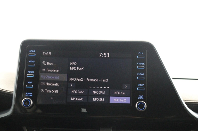 Toyota C-HR - 1.8 Hybrid First Edition 8