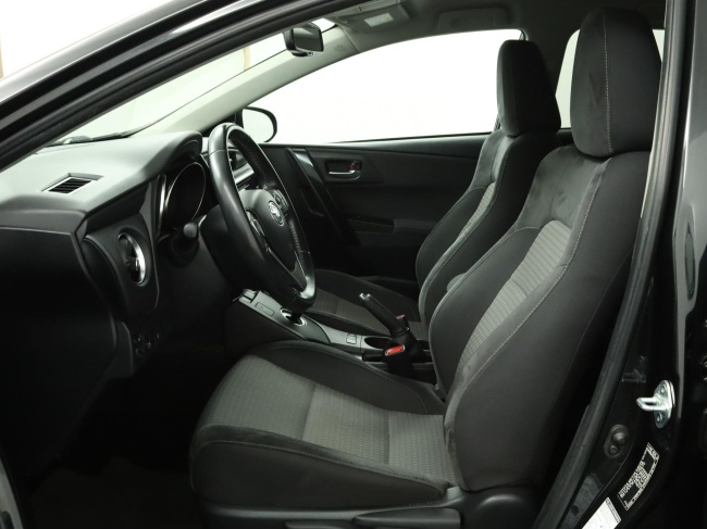 Toyota Auris - 1.8 Hybrid Dynamic