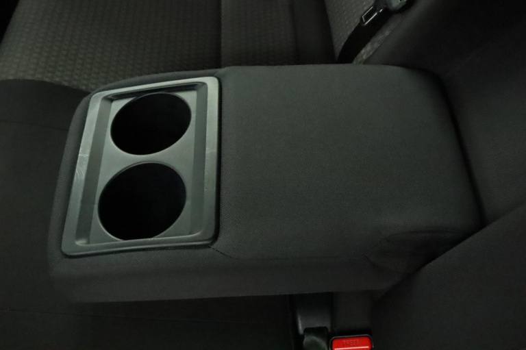 Toyota Auris - 1.8 Hybrid Dynamic 40